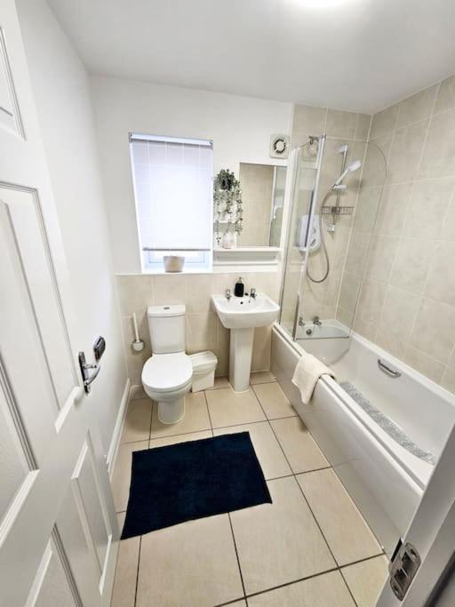 Spacious Modern 4Bd House Kingston upon Hull Kültér fotó
